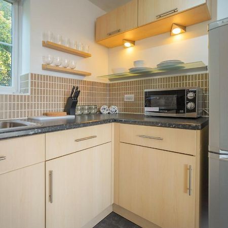 Stylish Apartment With Private Parking Κάρντιφ Εξωτερικό φωτογραφία