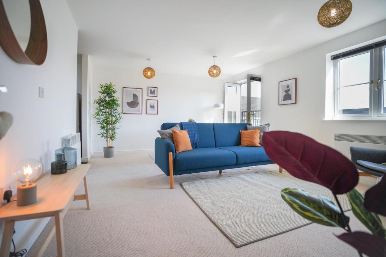 Stylish Apartment With Private Parking Κάρντιφ Εξωτερικό φωτογραφία