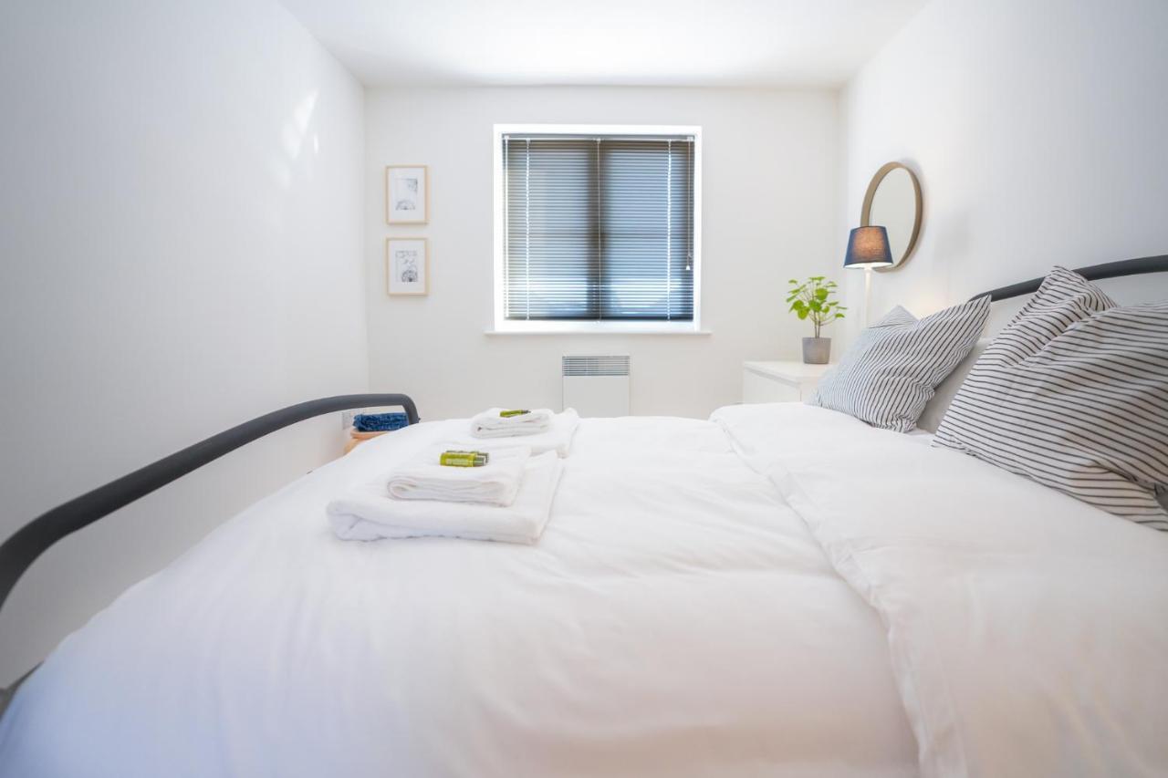 Stylish Apartment With Private Parking Κάρντιφ Εξωτερικό φωτογραφία