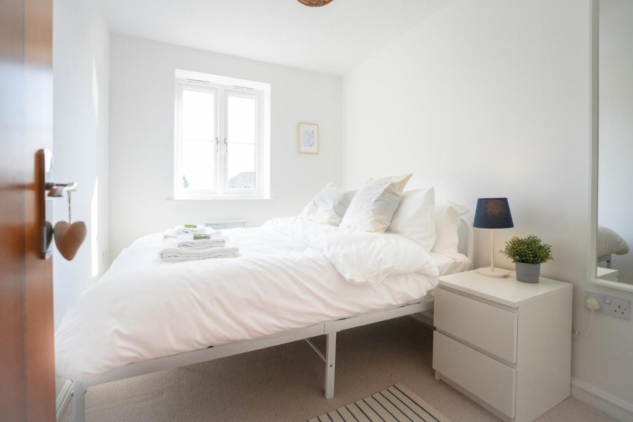 Stylish Apartment With Private Parking Κάρντιφ Εξωτερικό φωτογραφία